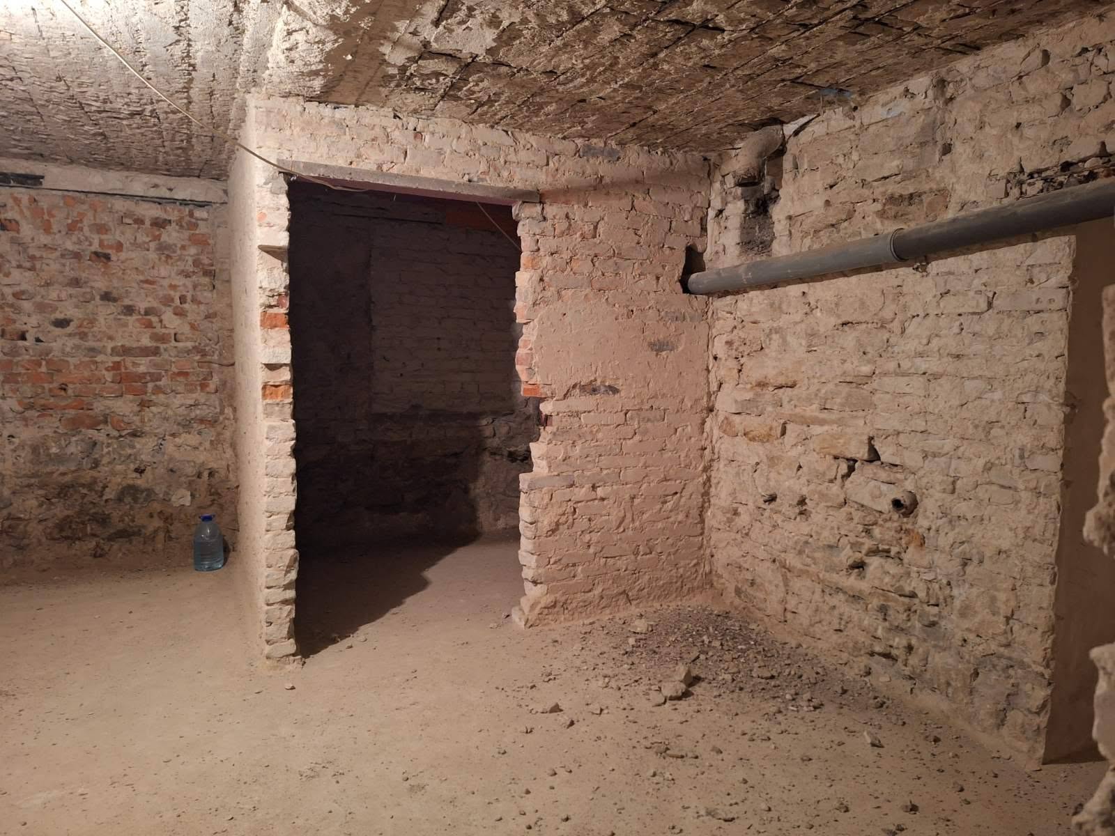 Rekonstrueeritav ärihoone Narvas, V. Gerassimovi tn 9a – 788 m²